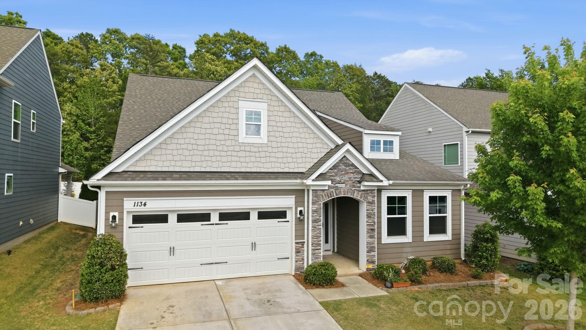 Single Family Residence at 1134 Baldwin Drive, Lancaster, photo 36 of 46