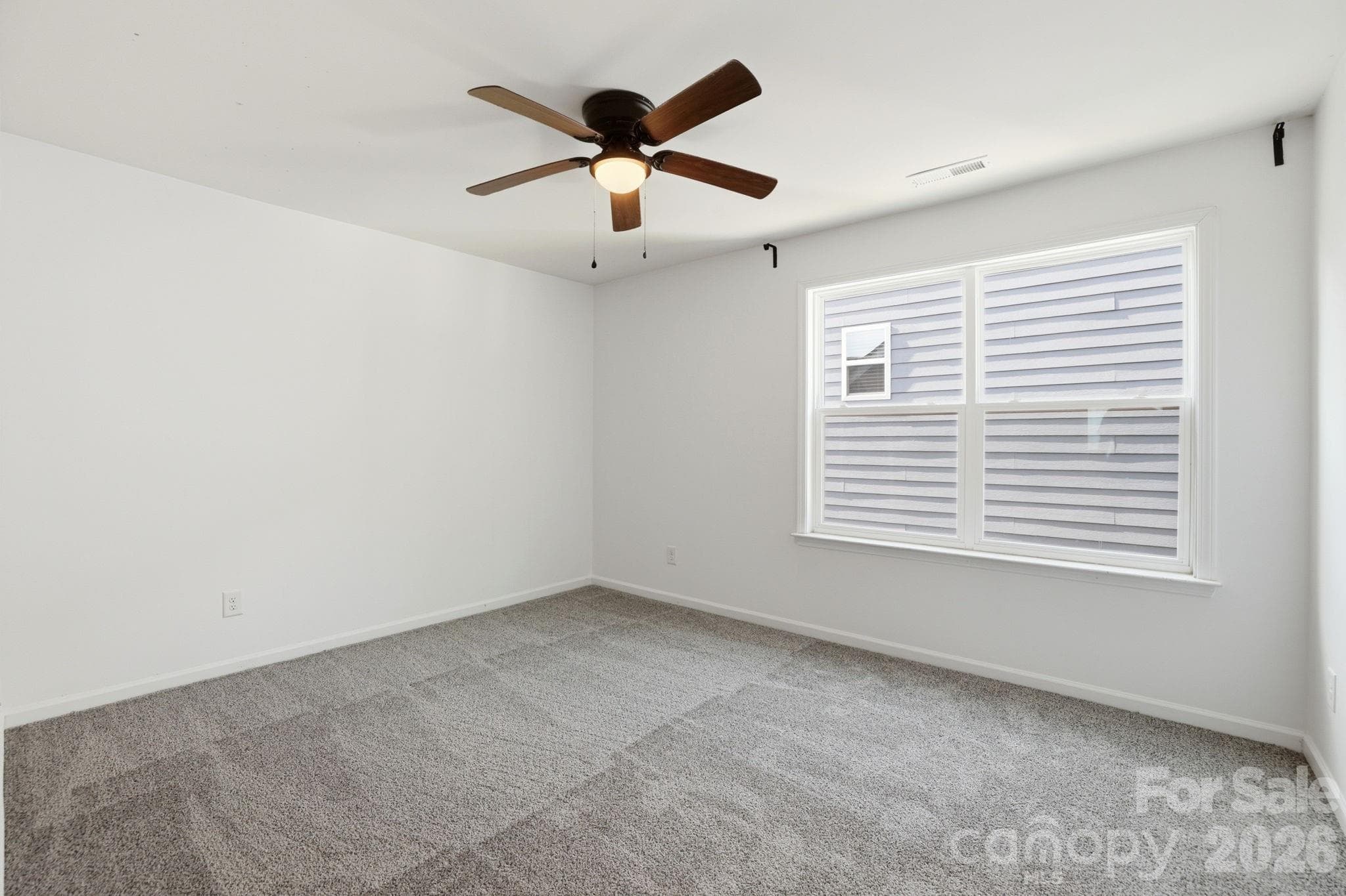 Upstairs Bedroom - 1134 Baldwin Drive, Lancaster