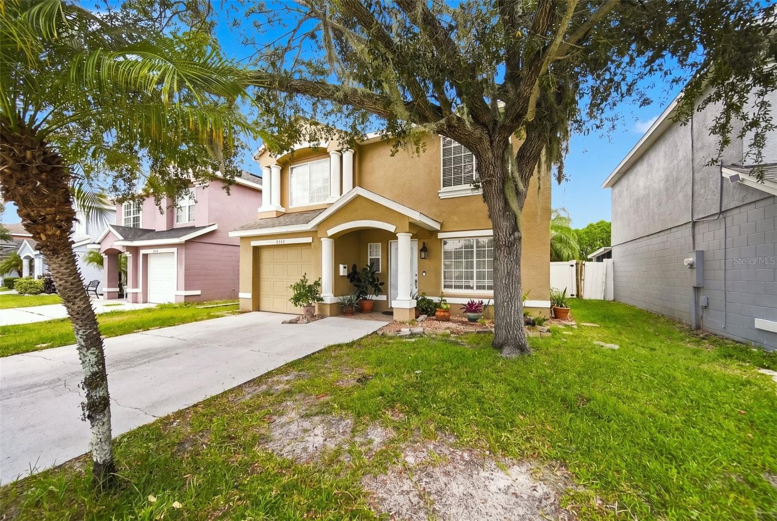 Single Family Residence at 2448 PARSONS POND CIR, KISSIMMEE, photo 2 of 20