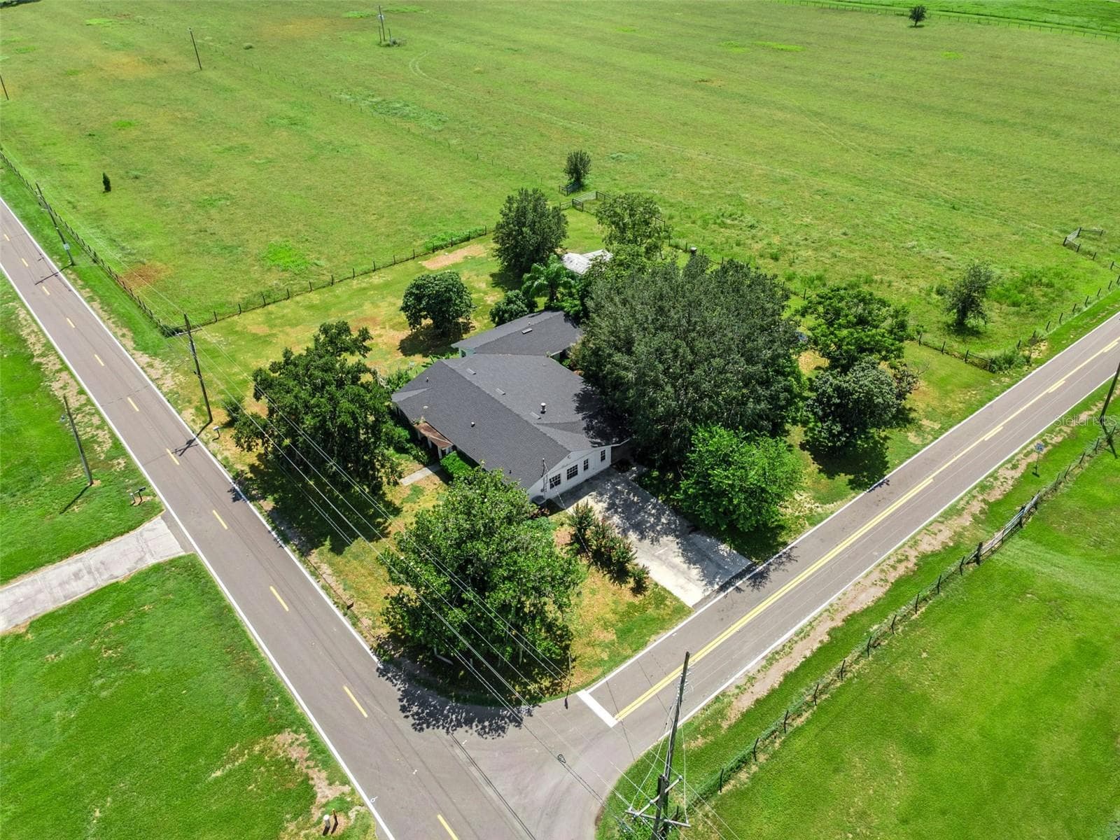 Single Family Residence at 1100 MOUNT PISGAH RD, FORT MEADE, photo 2 of 35