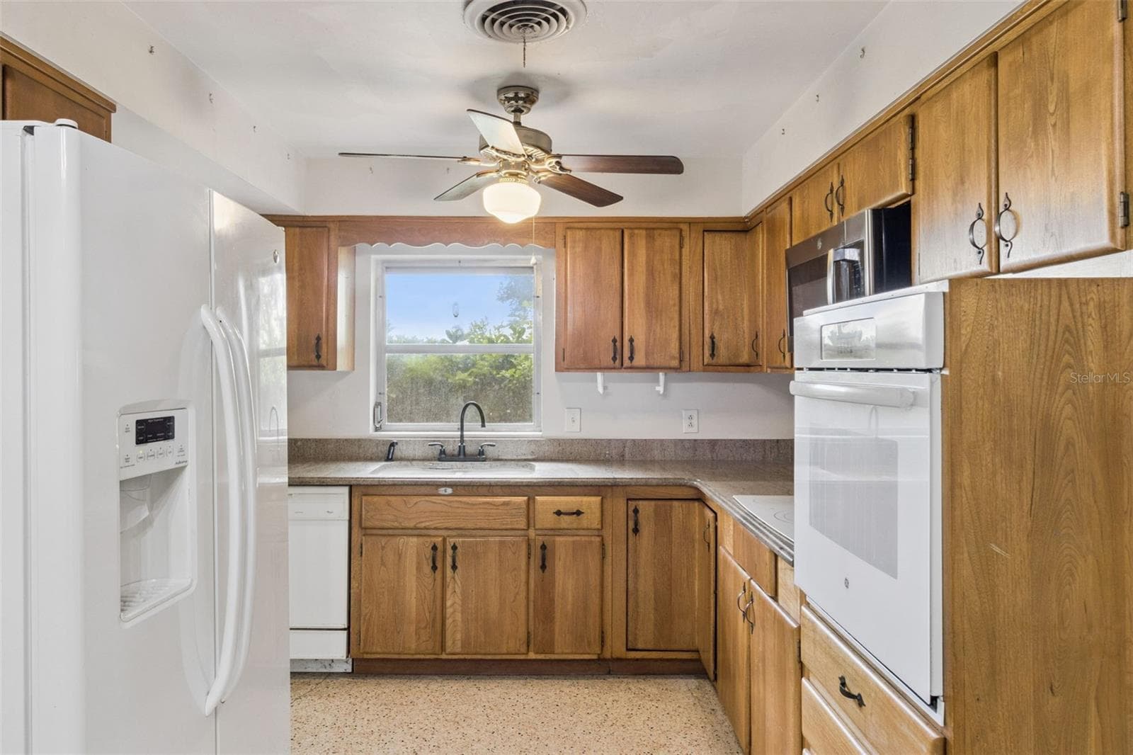 Single Family Residence at 1100 MOUNT PISGAH RD, FORT MEADE, photo 16 of 35