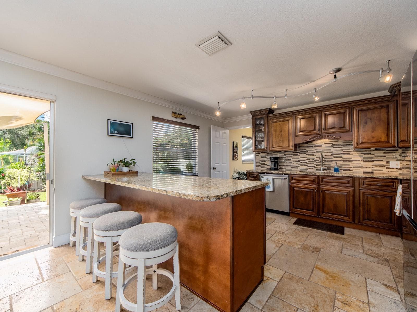 Single Family Residence at 1679 WOODRIDGE DR, CLEARWATER, photo 7 of 36