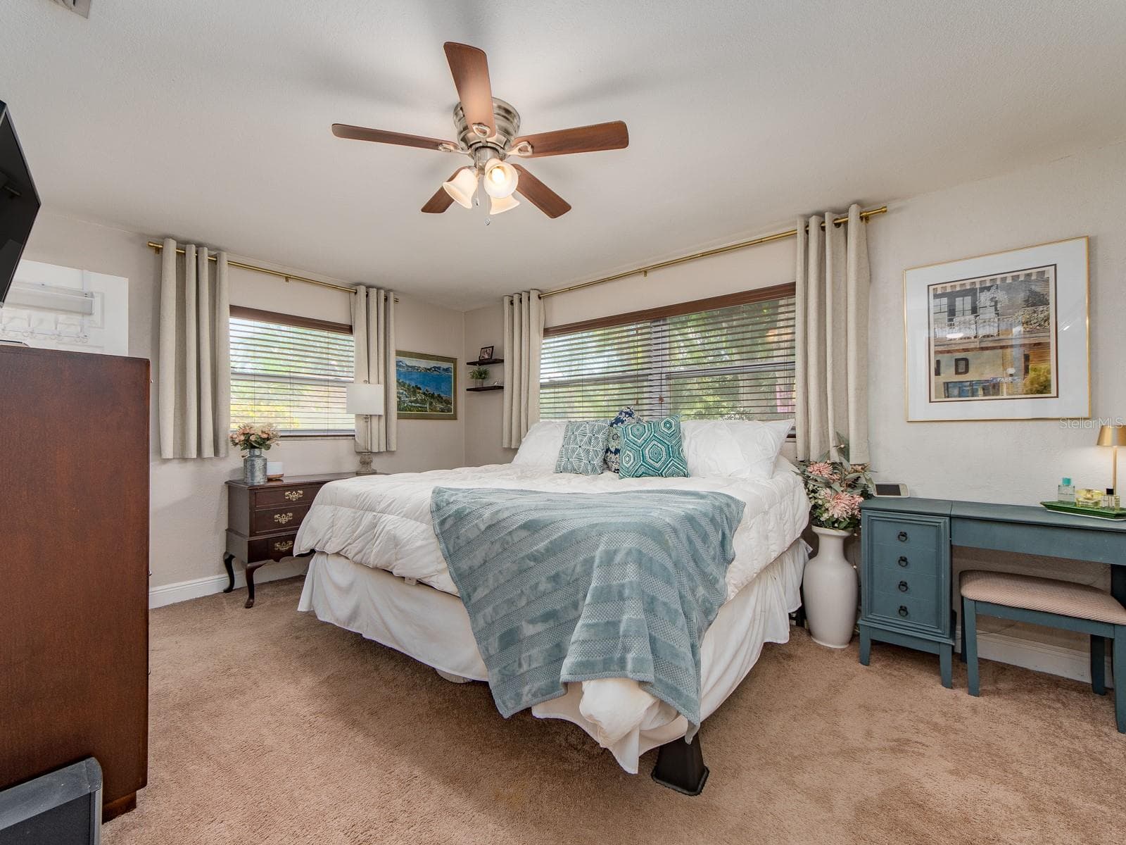 primary bedroom - 1679 WOODRIDGE DR, CLEARWATER