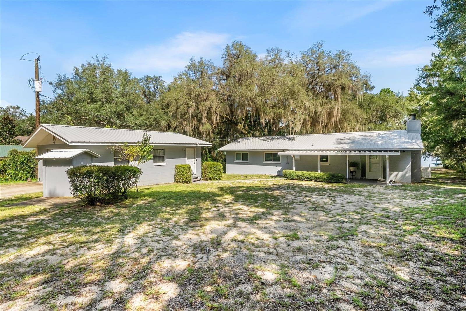Single Family Residence at 1416 BADEN POWELL RD, HAWTHORNE, photo 27 of 47