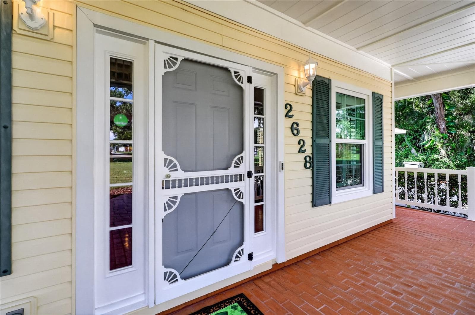 Front porch - 2628 LONGWOOD DR, LAKELAND