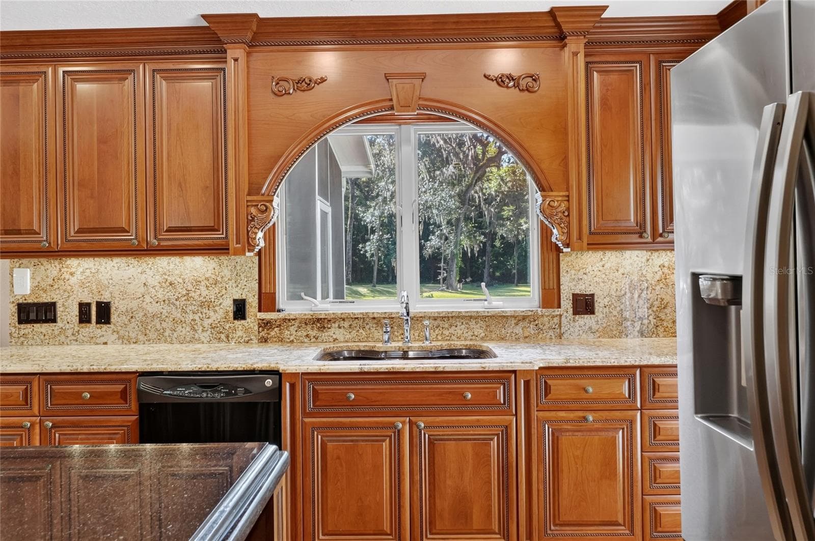 Kitchen - 2628 LONGWOOD DR, LAKELAND