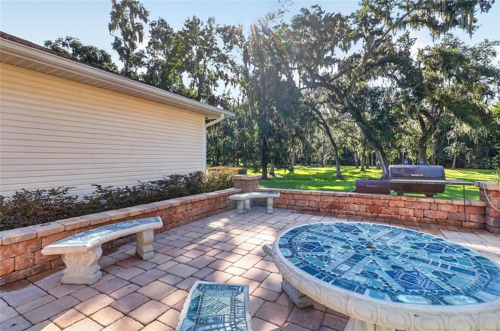 Pavered patio - 2628 LONGWOOD DR, LAKELAND