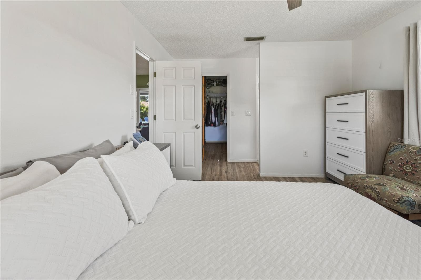 Single Family Residence at 6175 HOLBROOK ST, ENGLEWOOD, photo 27 of 35