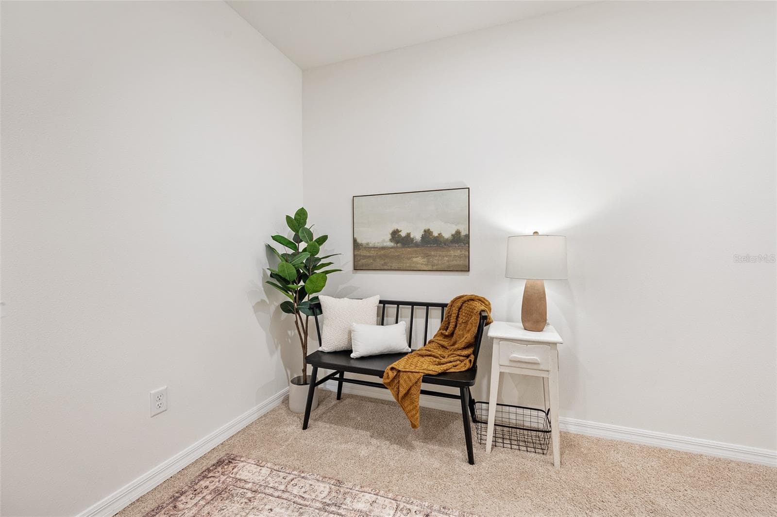 Sitting area on upstairs landing - 166 REENA DR, DAYTONA BEACH
