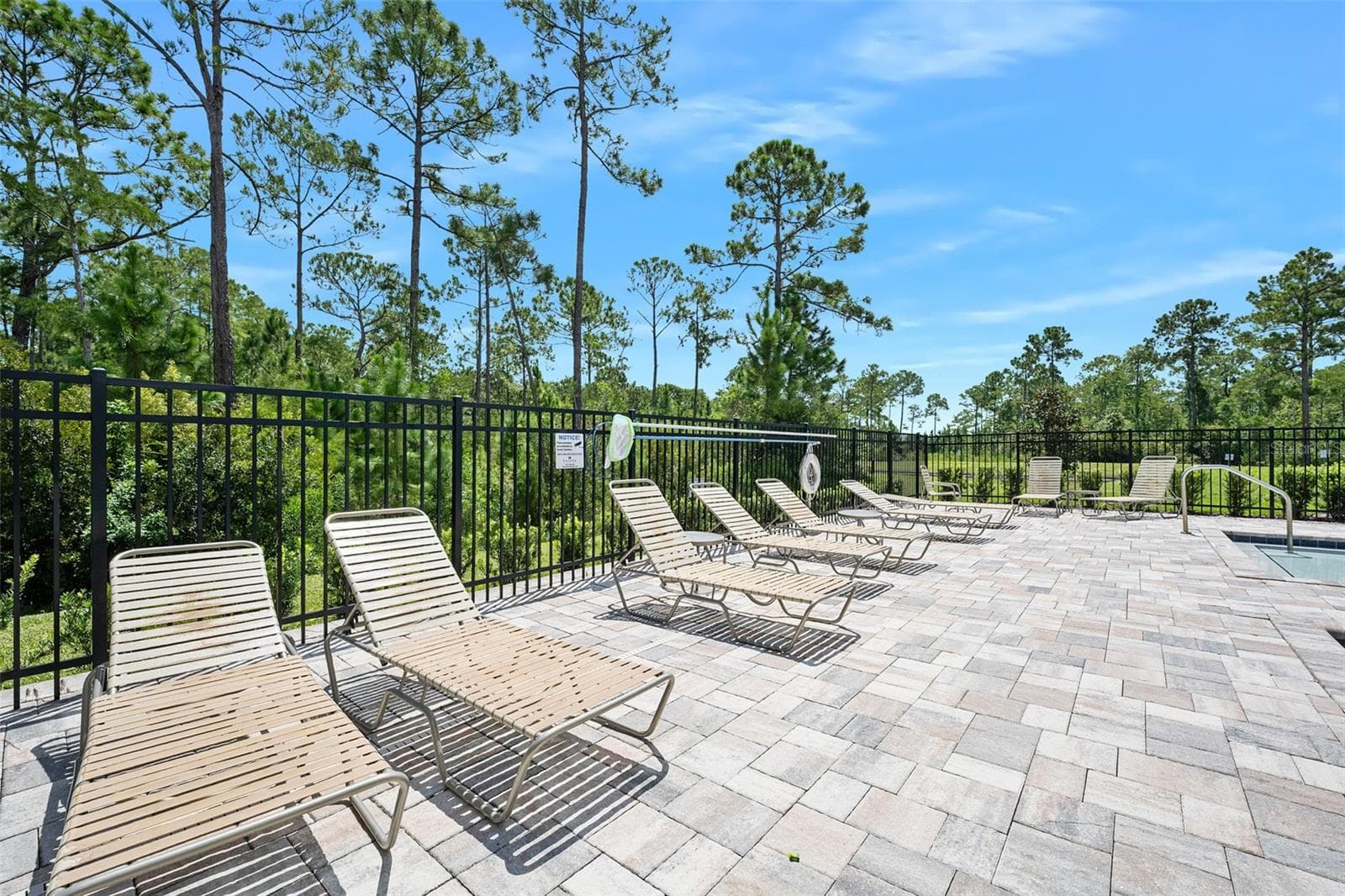 Lounge chairs - 166 REENA DR, DAYTONA BEACH