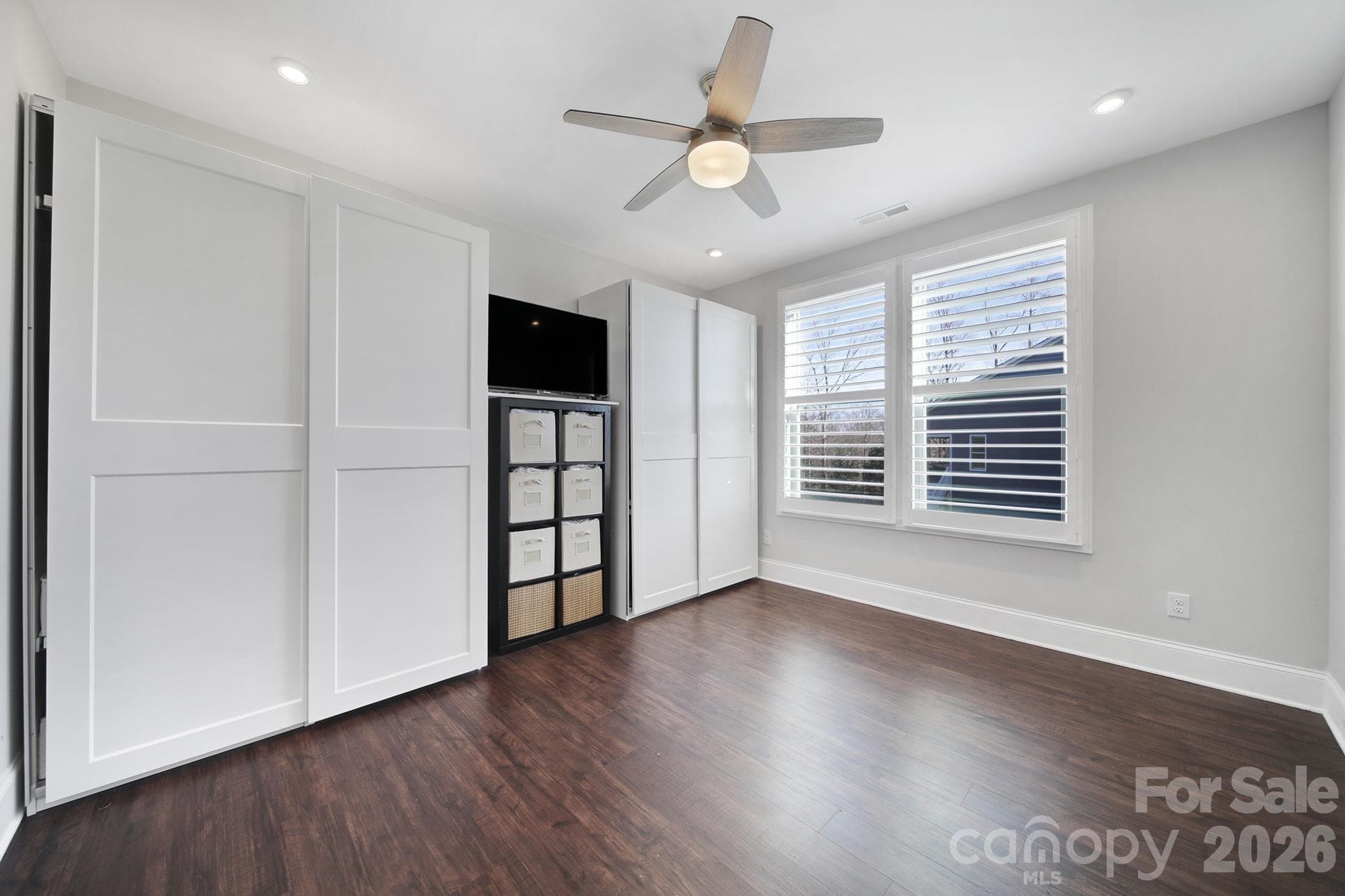 Single Family Residence at 3509 Aqua Point Drive, York, photo 7 of 48