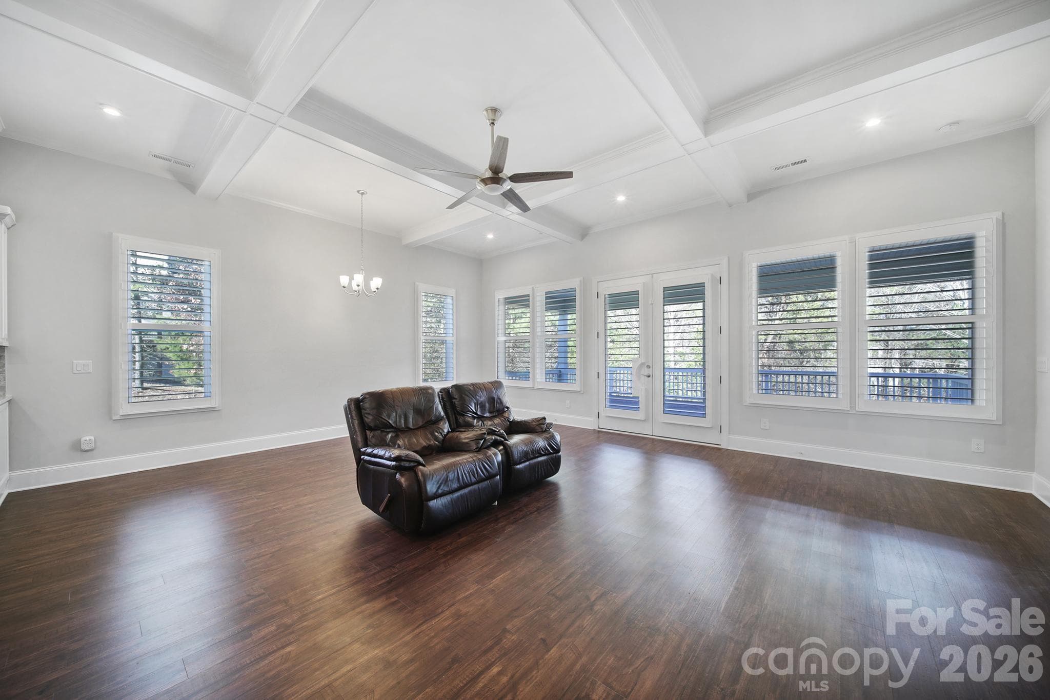 Single Family Residence at 3509 Aqua Point Drive, York, photo 14 of 48