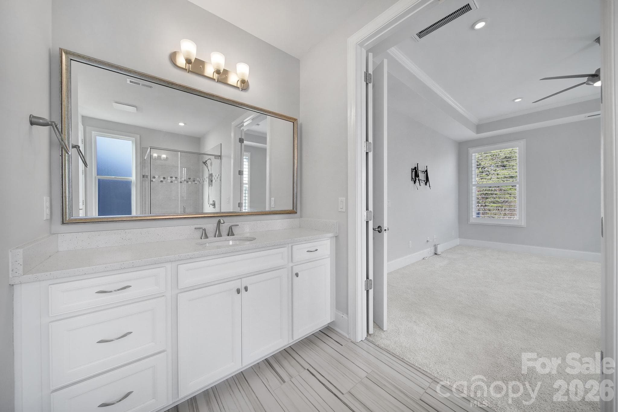 Single Family Residence at 3509 Aqua Point Drive, York, photo 23 of 48