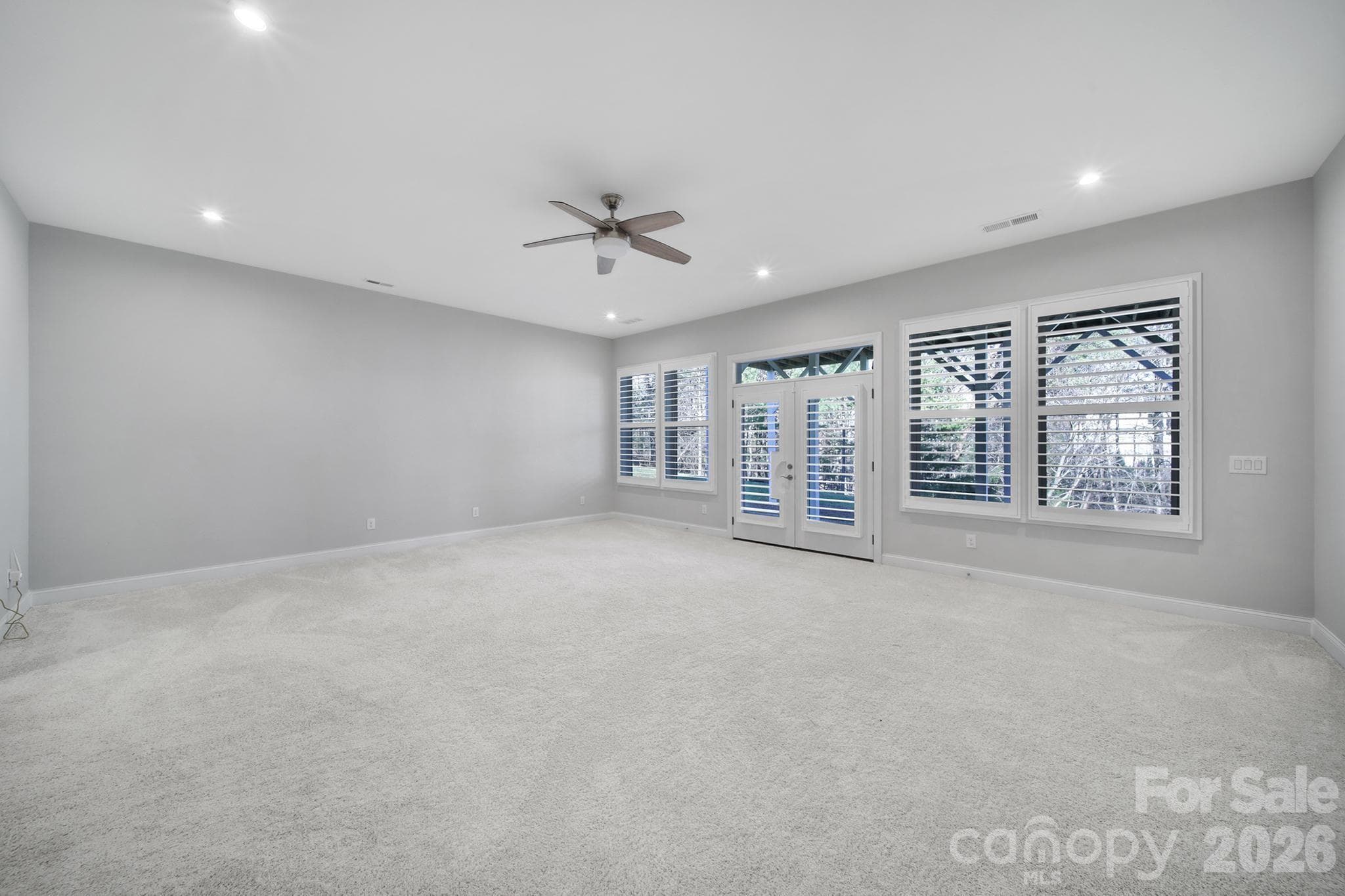 Single Family Residence at 3509 Aqua Point Drive, York, photo 31 of 48