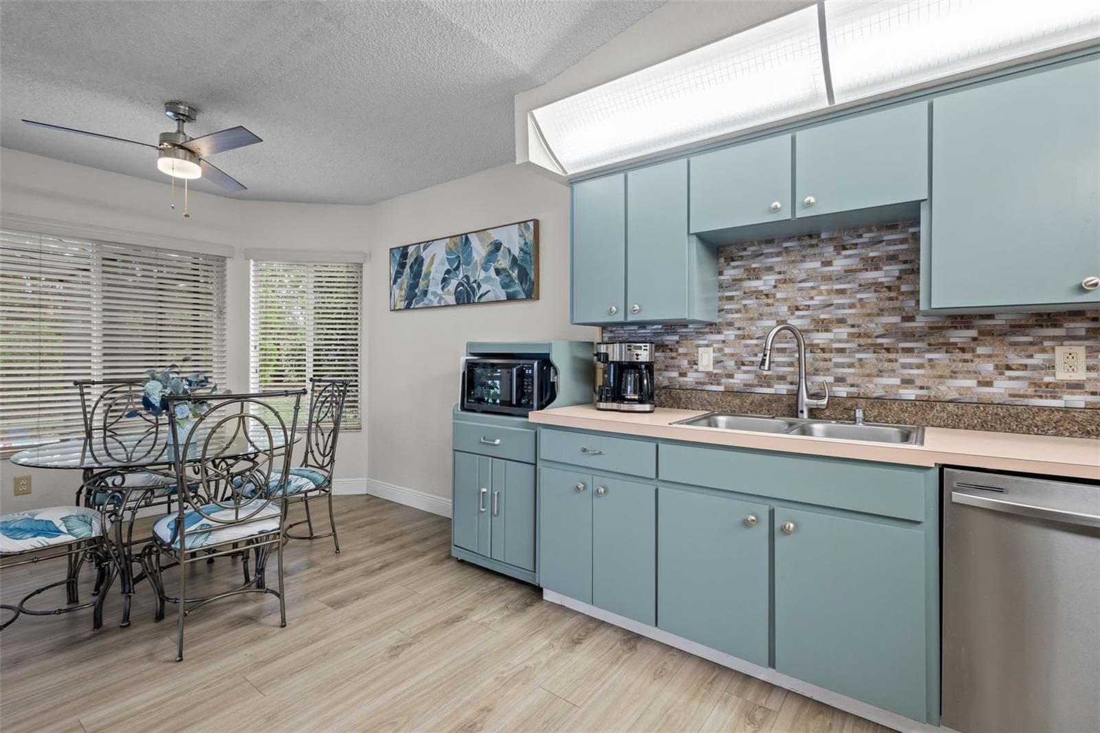 Single Family Residence at 11401 CALLAGHAN AVE, SPRING HILL, photo 5 of 31