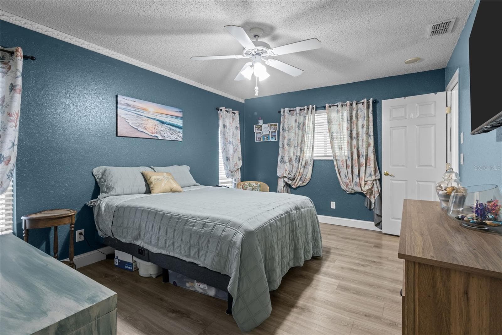 Single Family Residence at 11401 CALLAGHAN AVE, SPRING HILL, photo 12 of 31