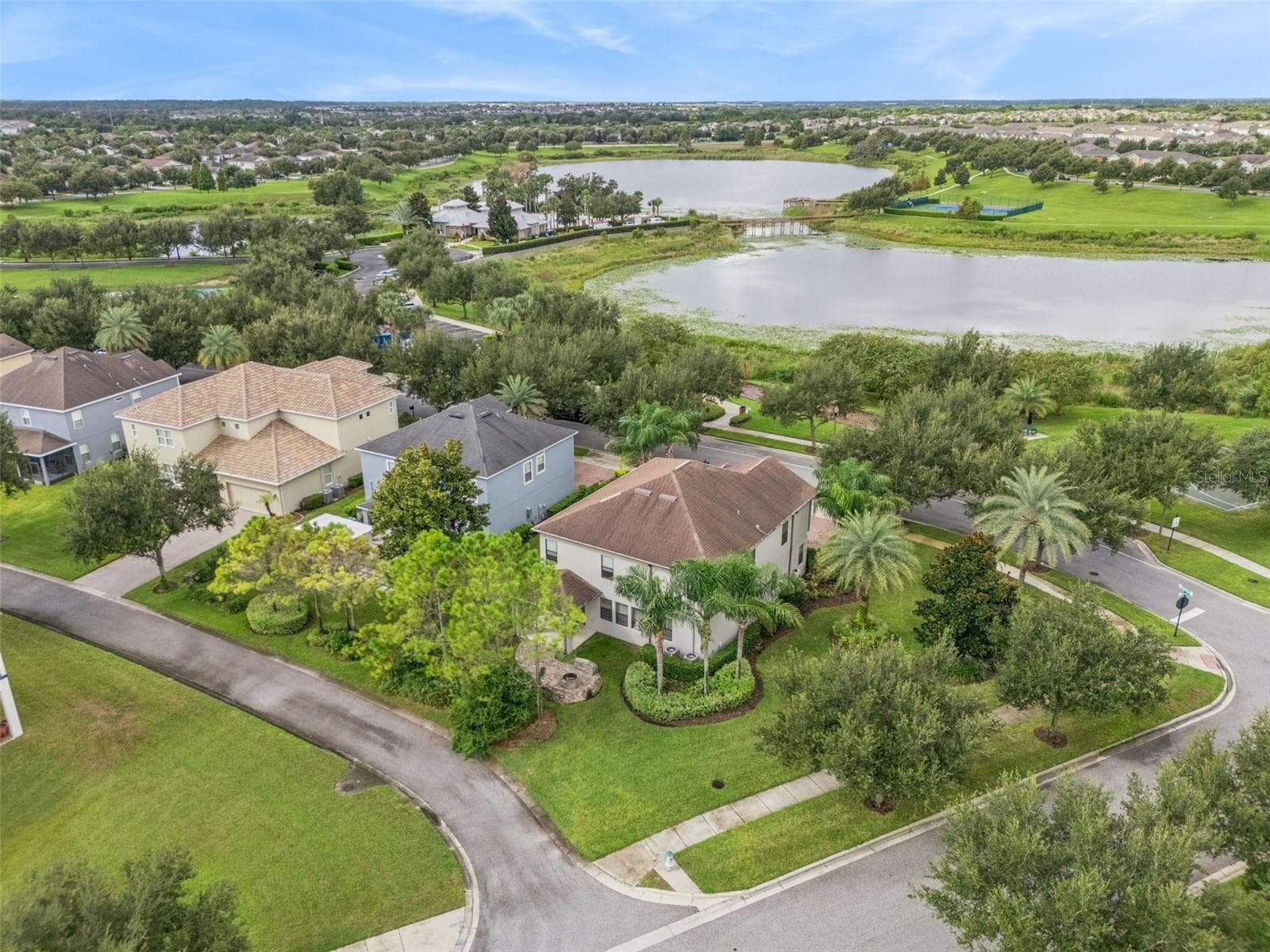 Great views from front covered porch - 8001 POND APPLE DR, WINTER GARDEN