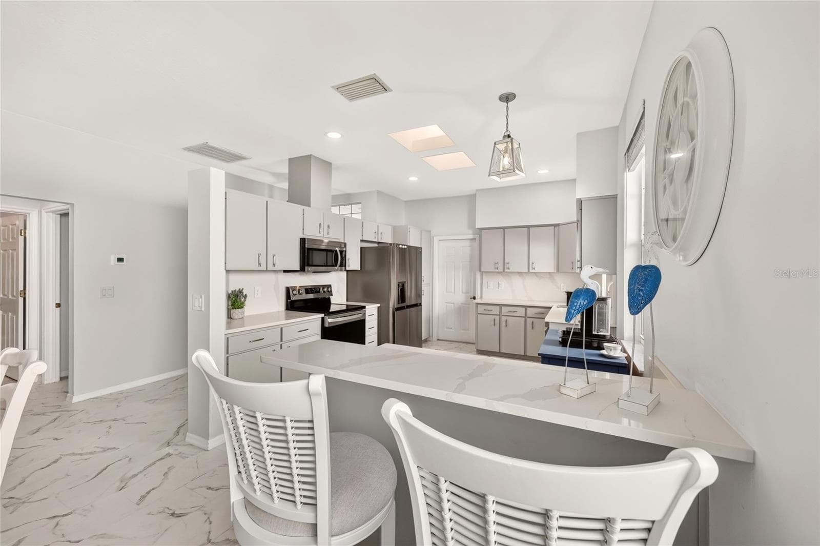 KITCHEN - 3556 S BELGRAVE DR, INVERNESS