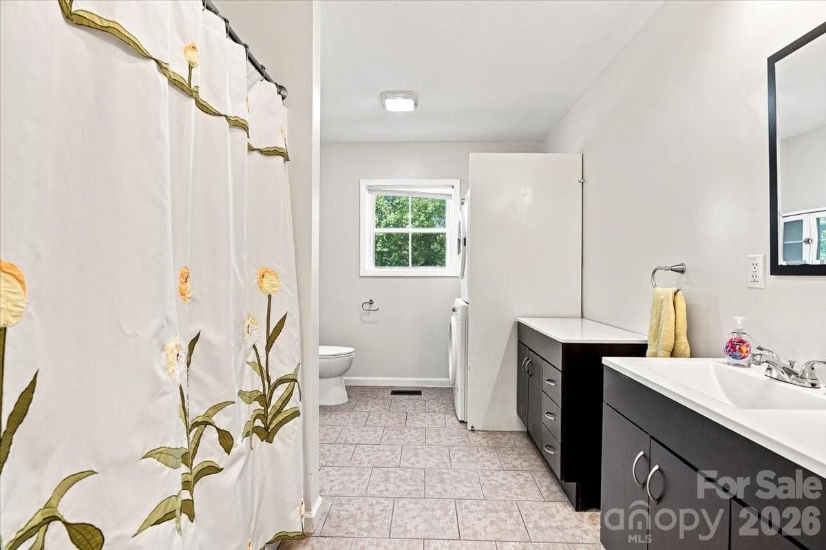2nd bathroom with laundry - 2 Elkmont Place, Asheville