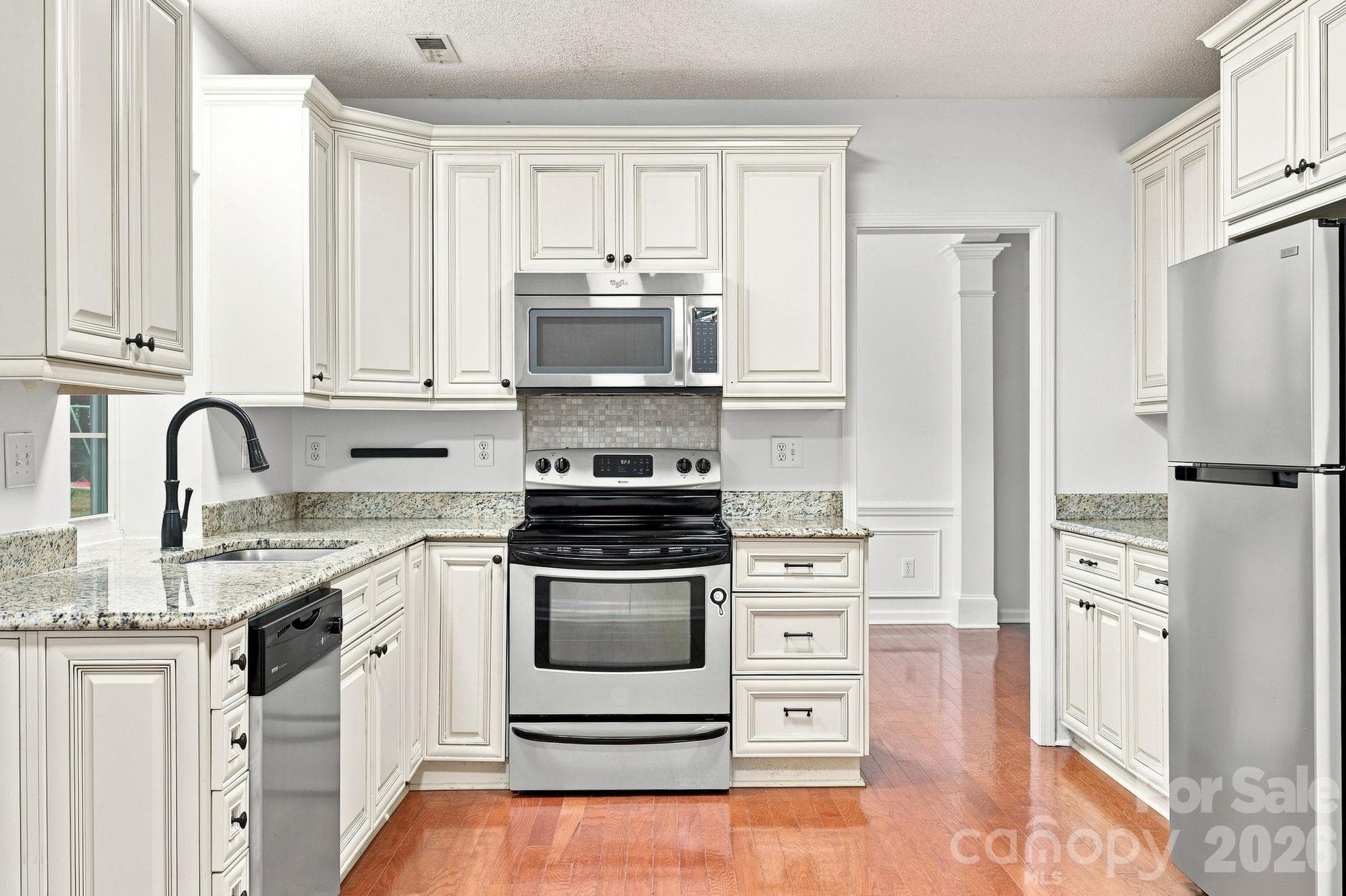 Single Family Residence at 6004 Elm Cove Lane, Charlotte, photo 13 of 48