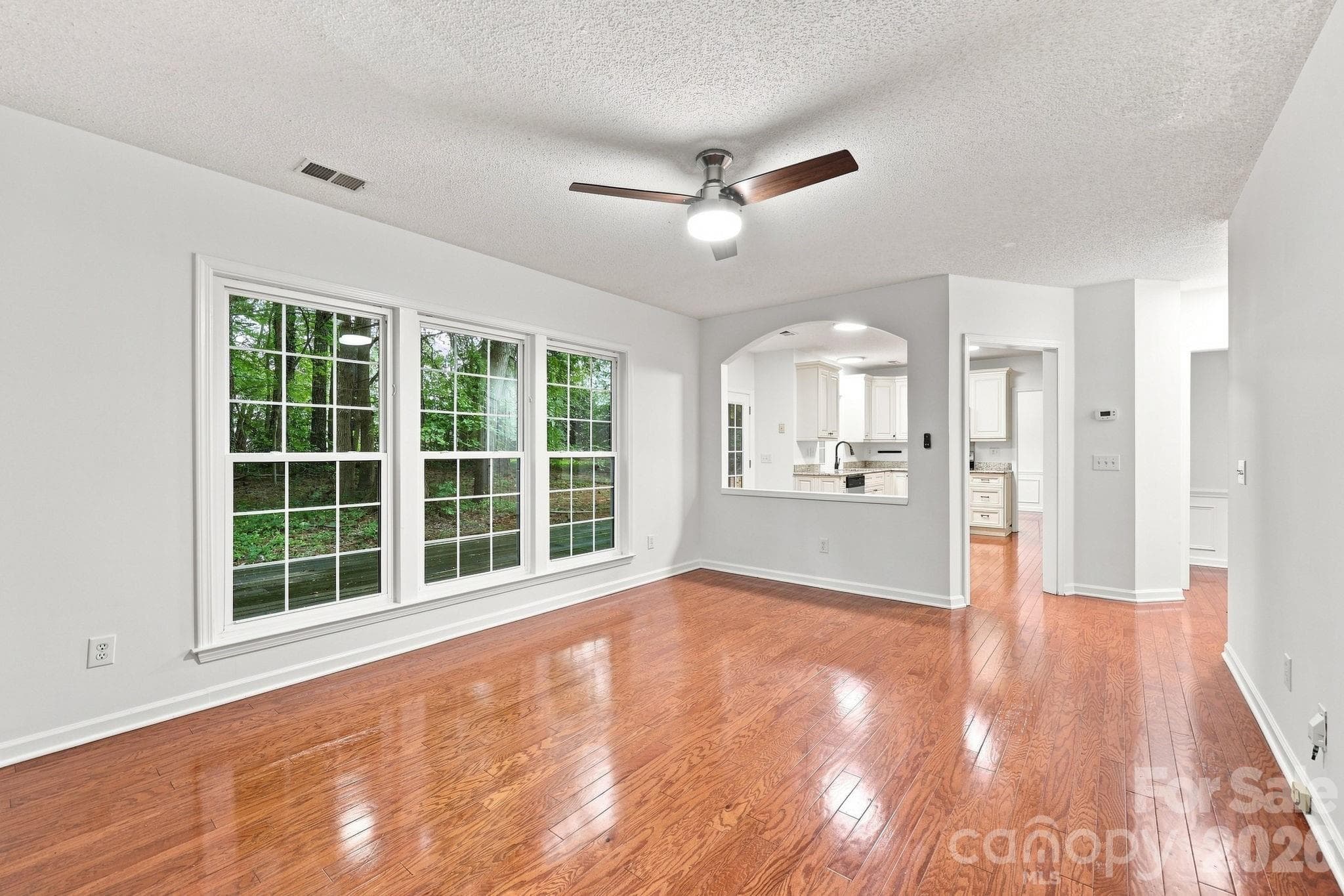 Single Family Residence at 6004 Elm Cove Lane, Charlotte, photo 15 of 48