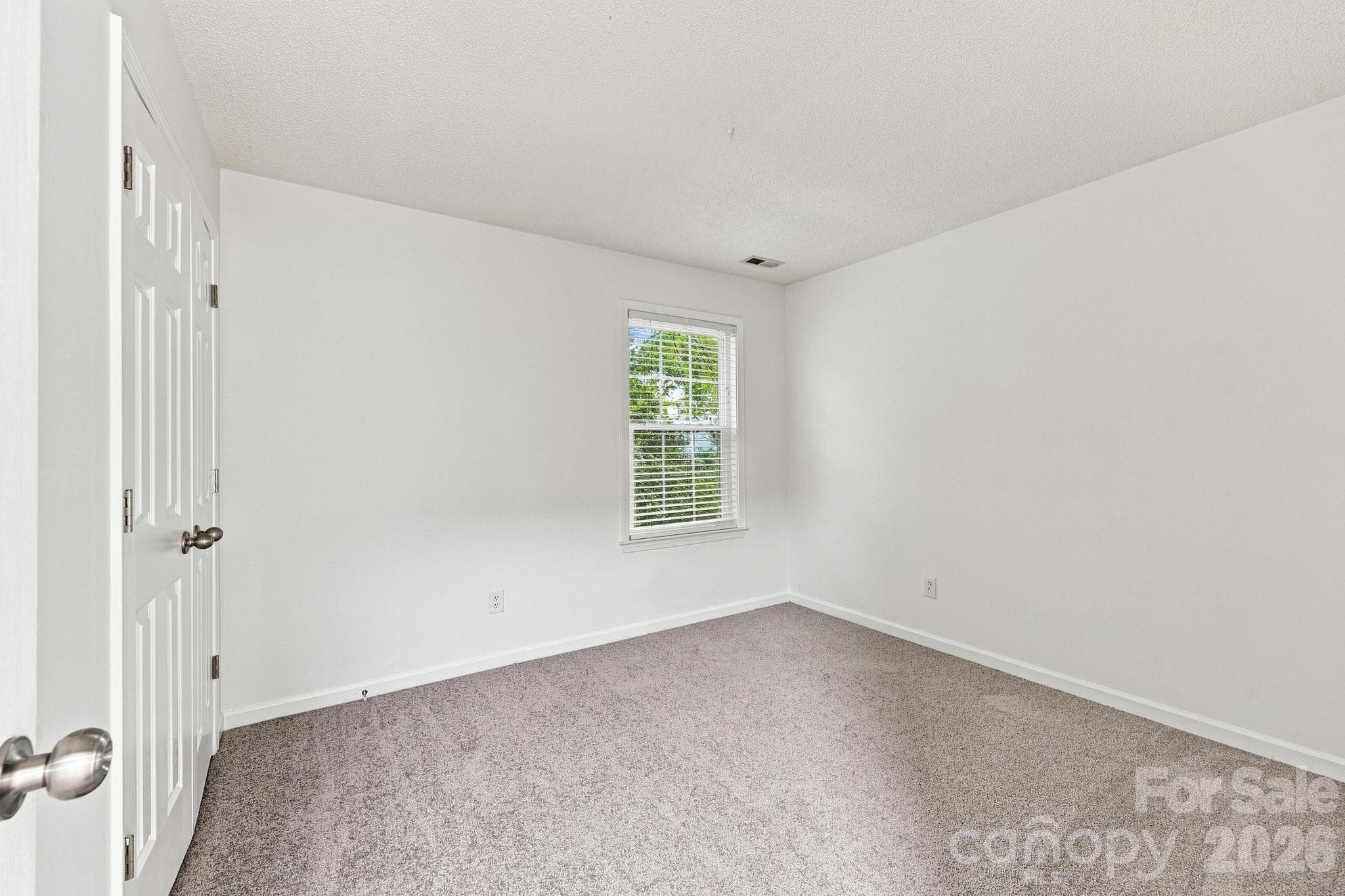 Single Family Residence at 6004 Elm Cove Lane, Charlotte, photo 18 of 48