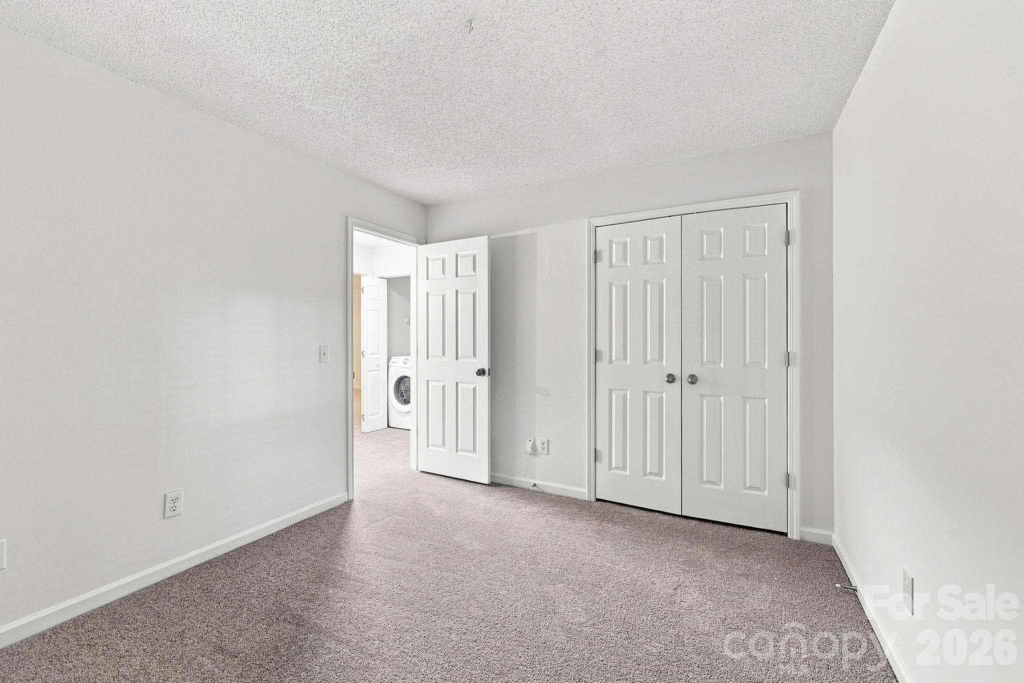 Single Family Residence at 6004 Elm Cove Lane, Charlotte, photo 19 of 48