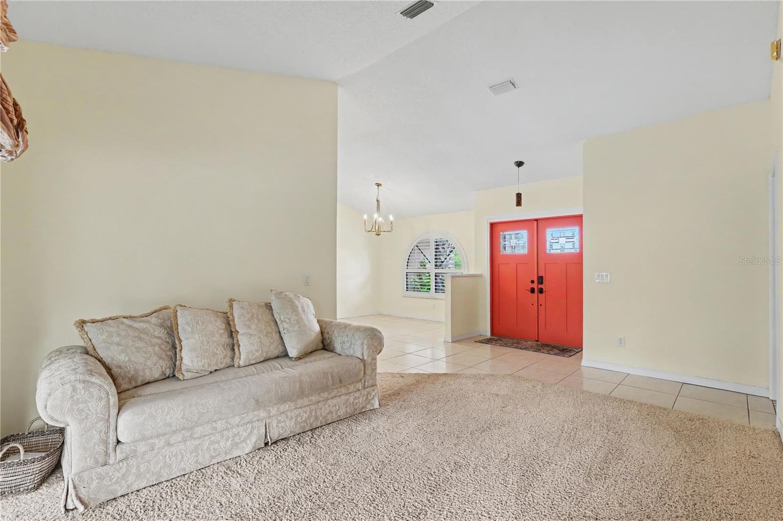 Living Room - 1703 PADDOCK DR, PLANT CITY