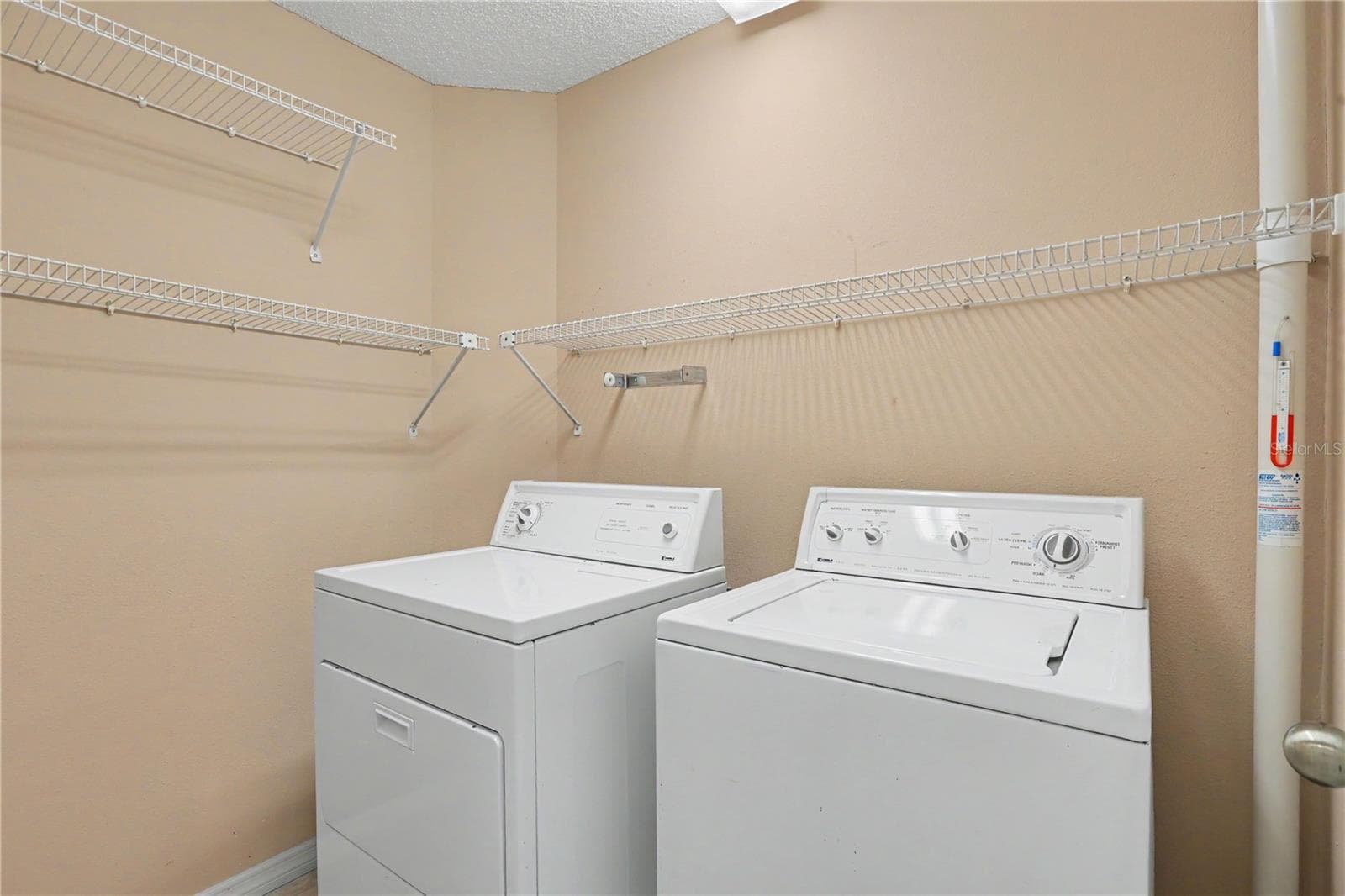 Laundry Room - 1703 PADDOCK DR, PLANT CITY