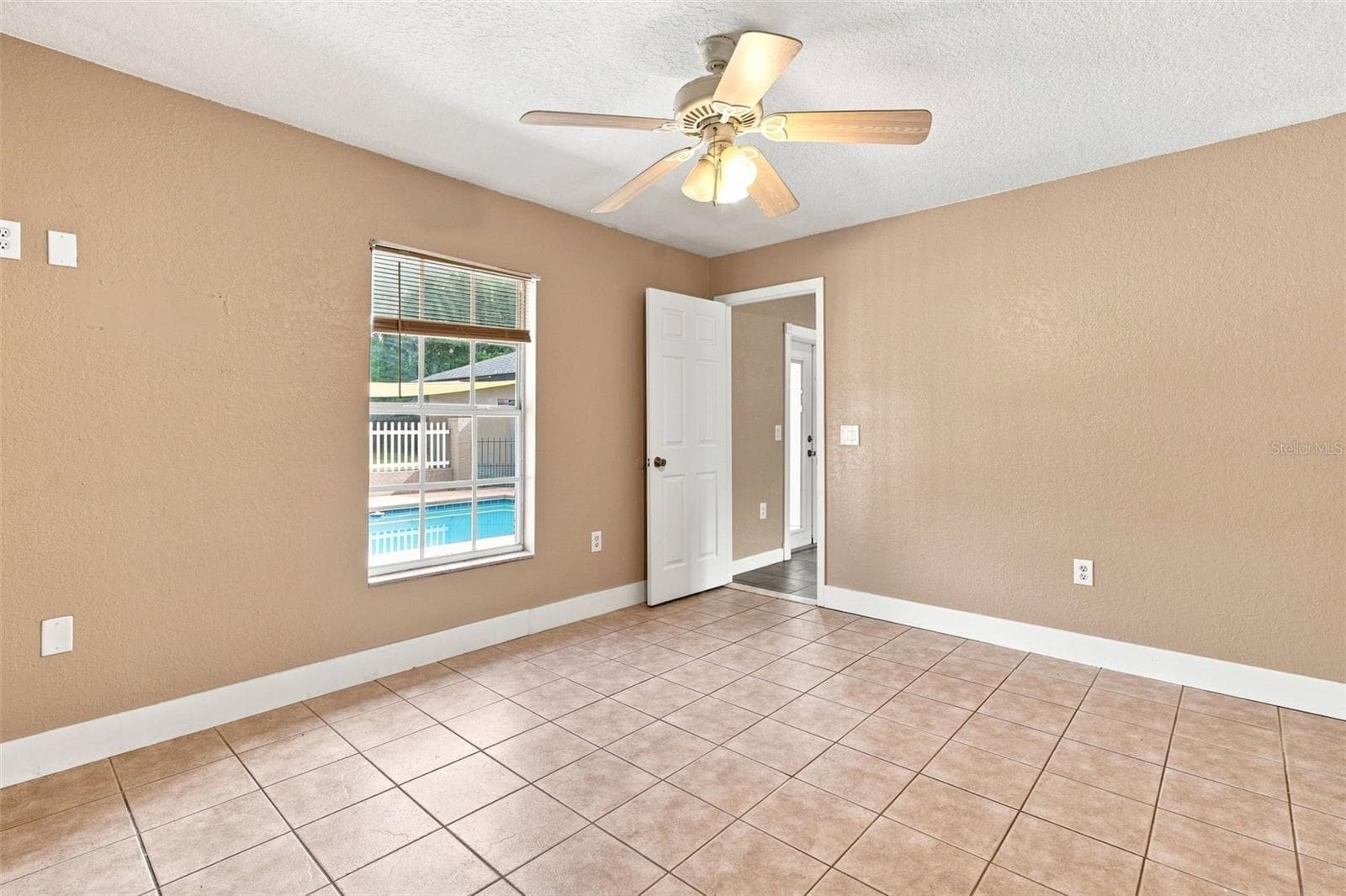 Single Family Residence at 1300 ADELINE ST, ORANGE CITY, photo 8 of 32