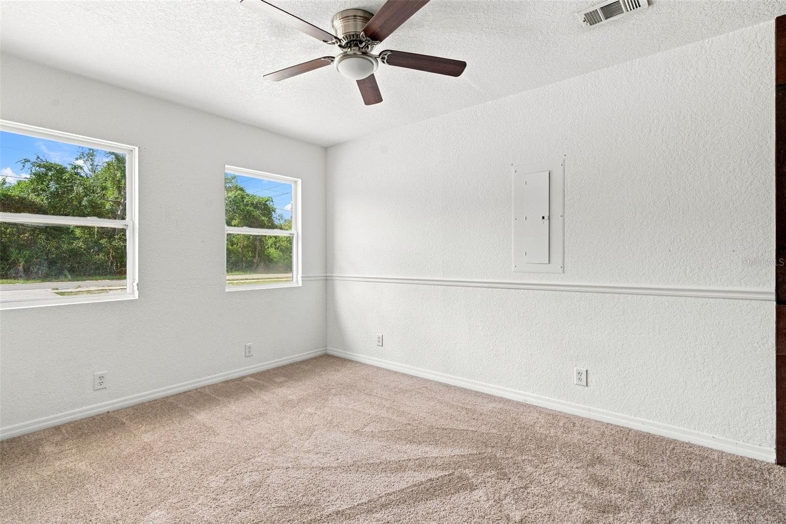 Single Family Residence at 1300 ADELINE ST, ORANGE CITY, photo 12 of 32