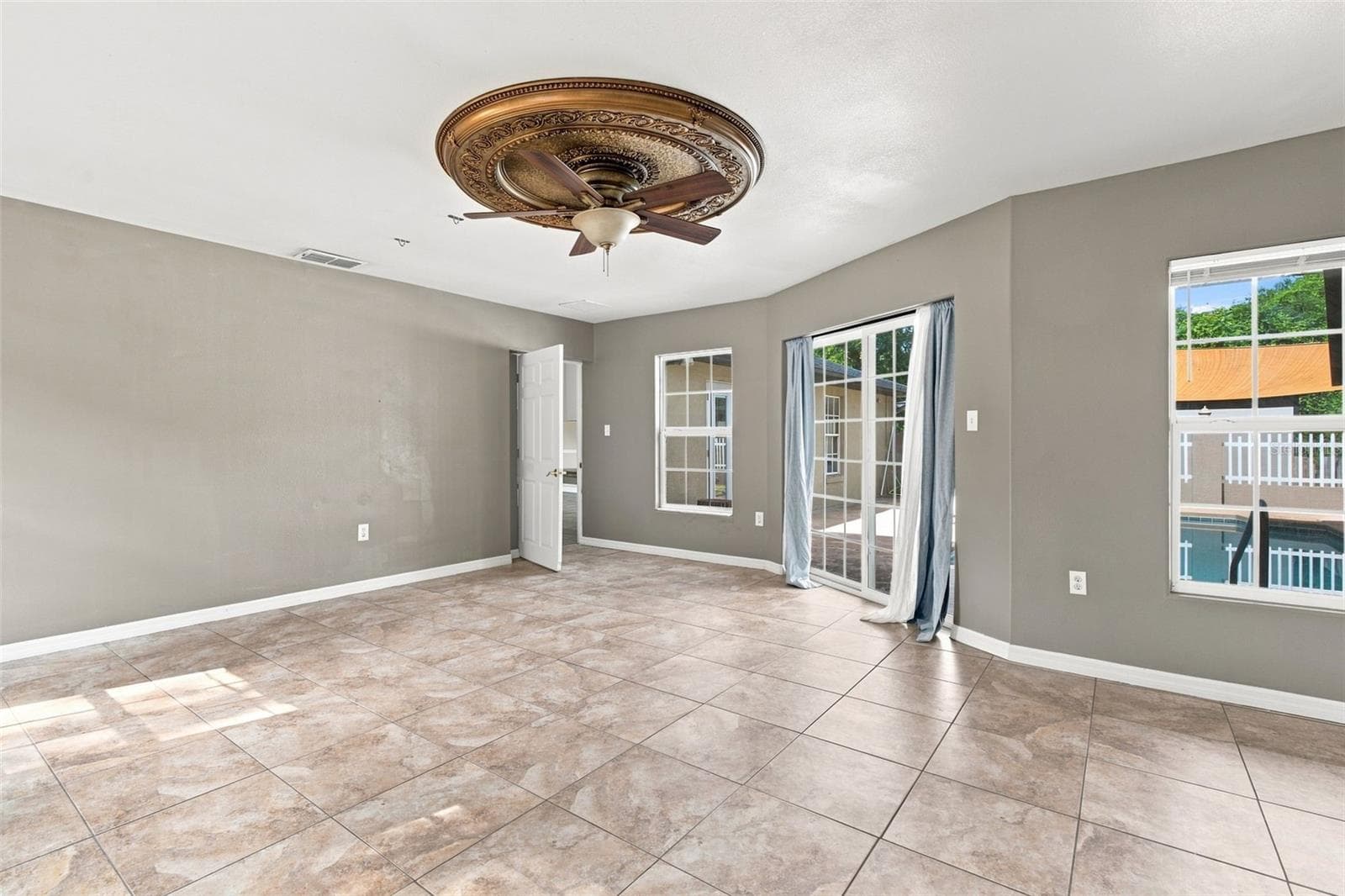 Single Family Residence at 1300 ADELINE ST, ORANGE CITY, photo 18 of 32