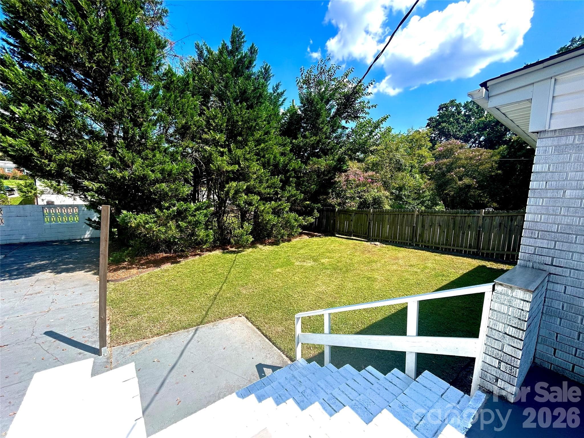 Single Family Residence at 2255 Falmouth Road, Charlotte, photo 8 of 36