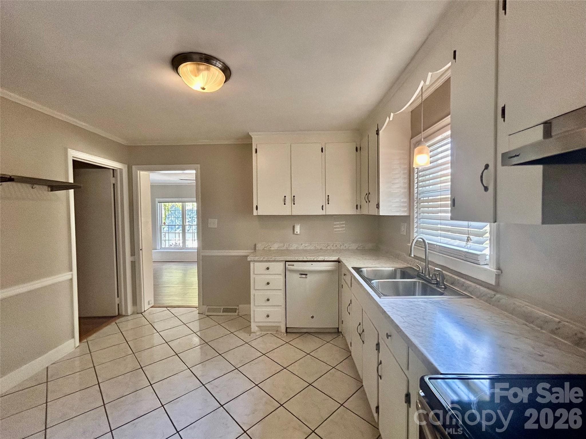Single Family Residence at 2255 Falmouth Road, Charlotte, photo 16 of 36