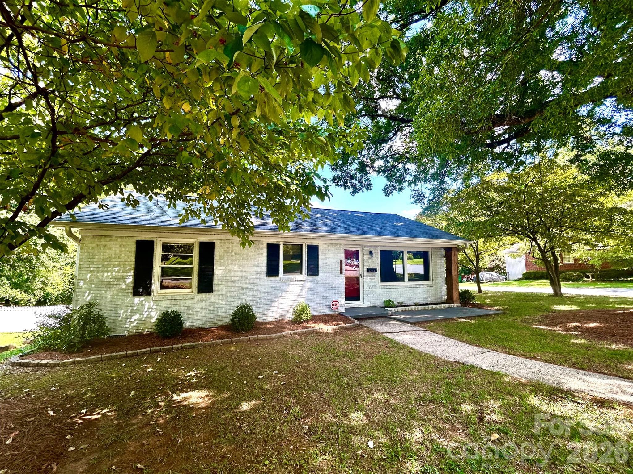 Single Family Residence at 2255 Falmouth Road, Charlotte, photo 34 of 36