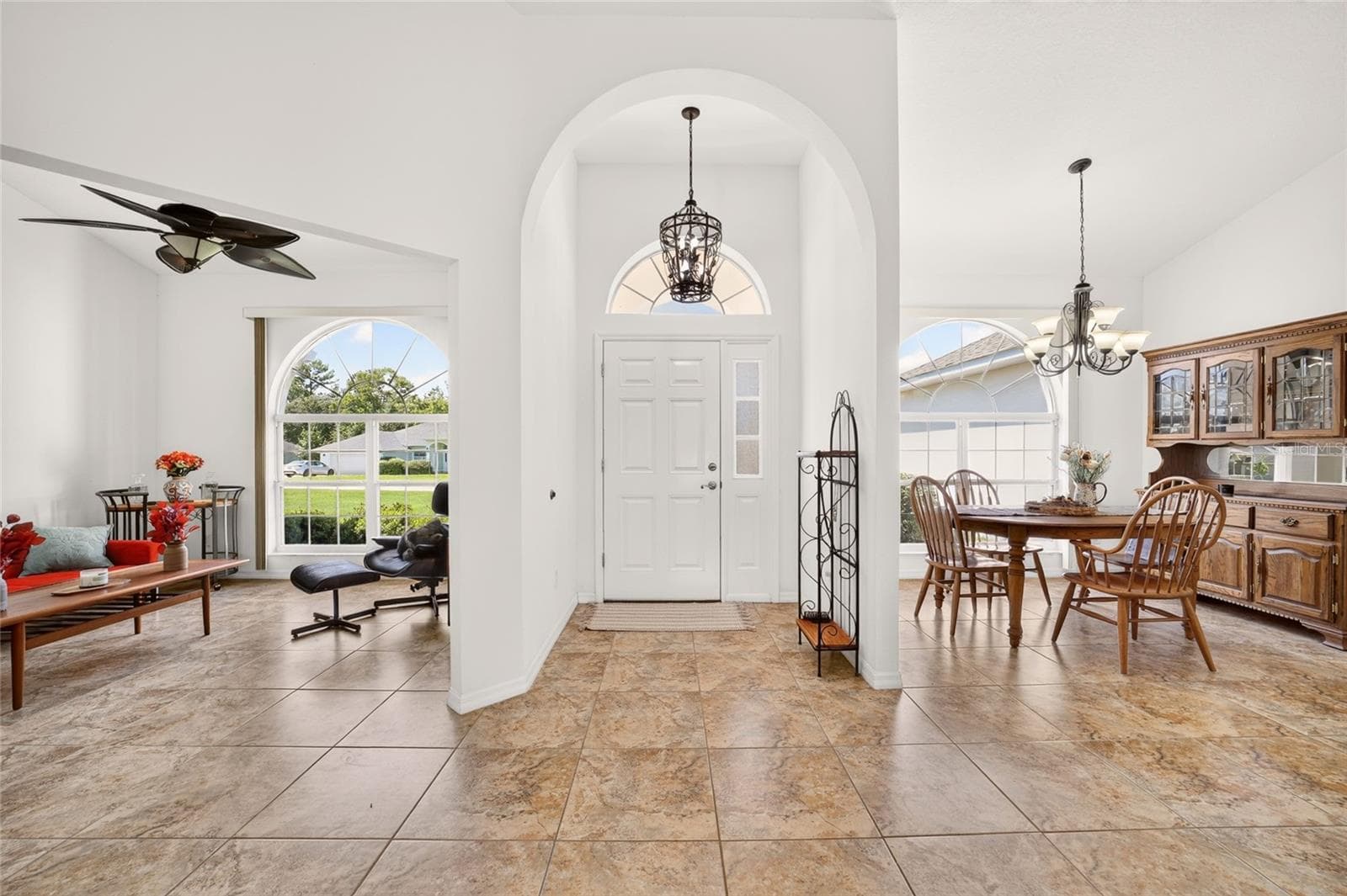 Single Family Residence at 10819 SW 53RD CIR, OCALA, photo 9 of 61