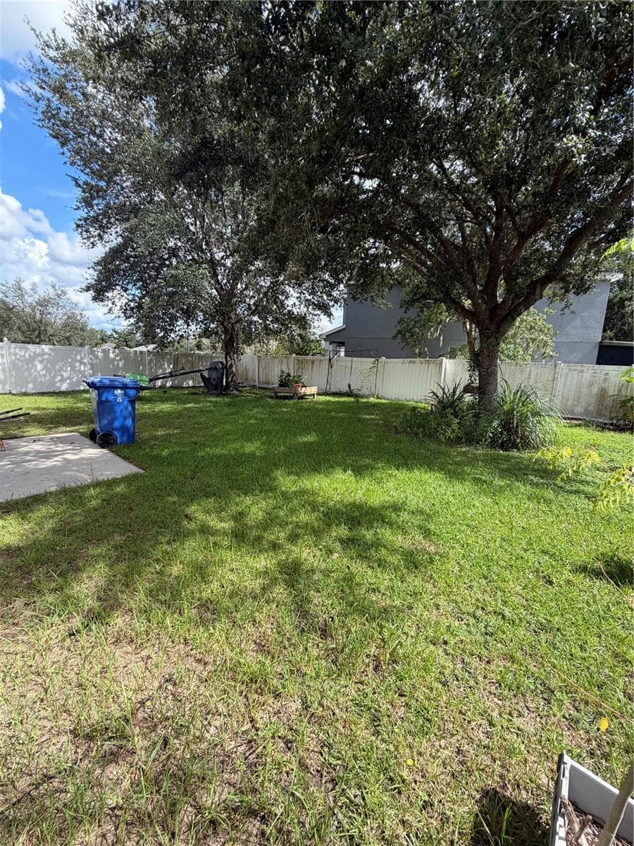 Single Family Residence at 8309 TIDAL BREEZE DR, RIVERVIEW, photo 20 of 21