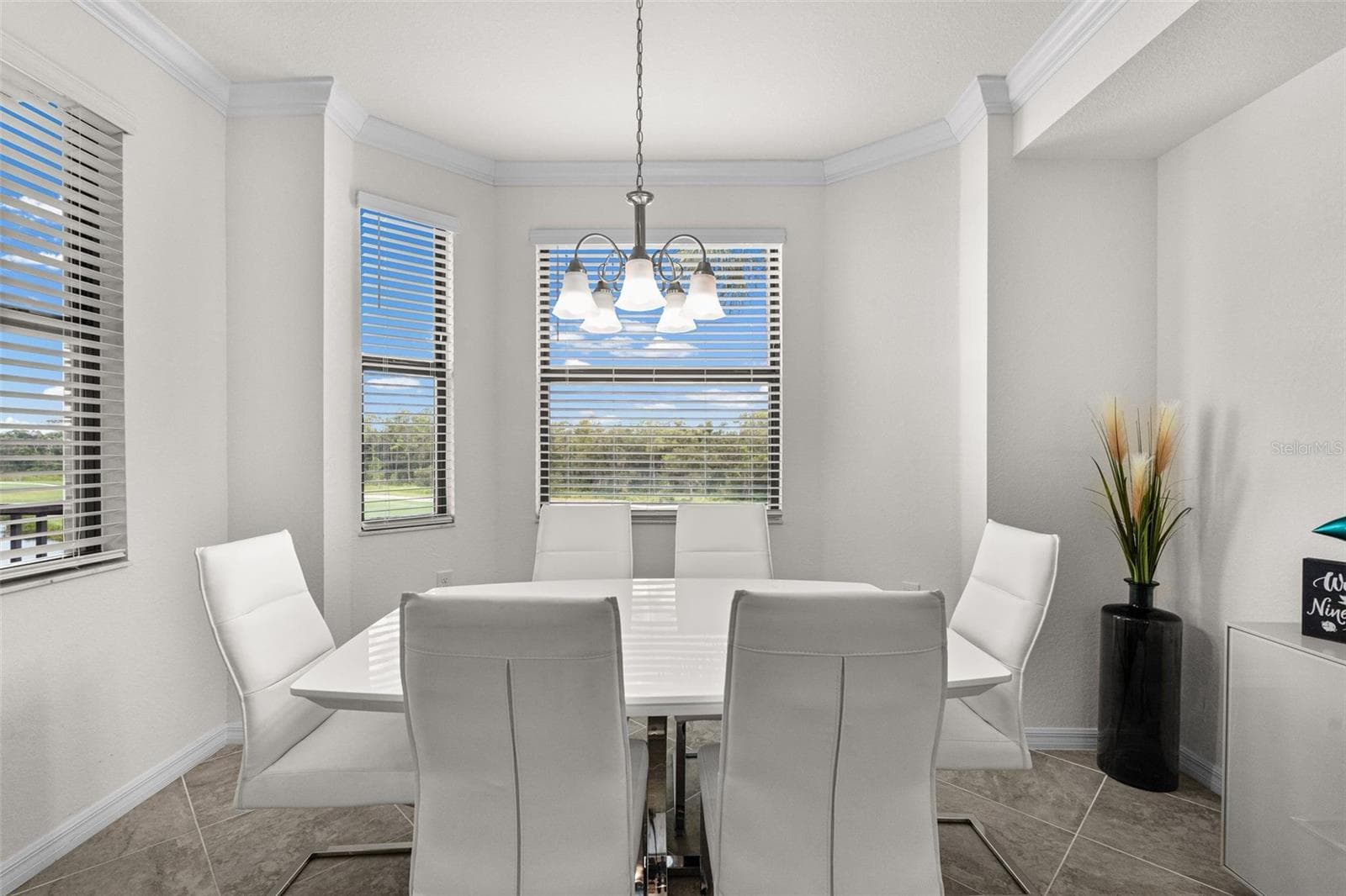 Dining Room - 17510 GAWTHROP DR #302, BRADENTON