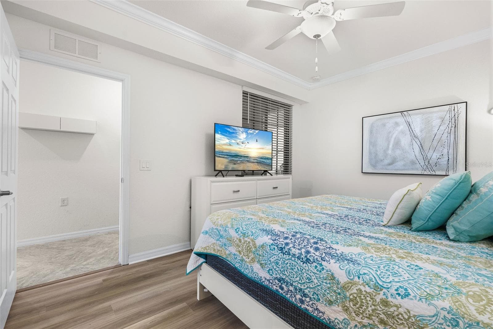 Primary bedroom - 17510 GAWTHROP DR #302, BRADENTON