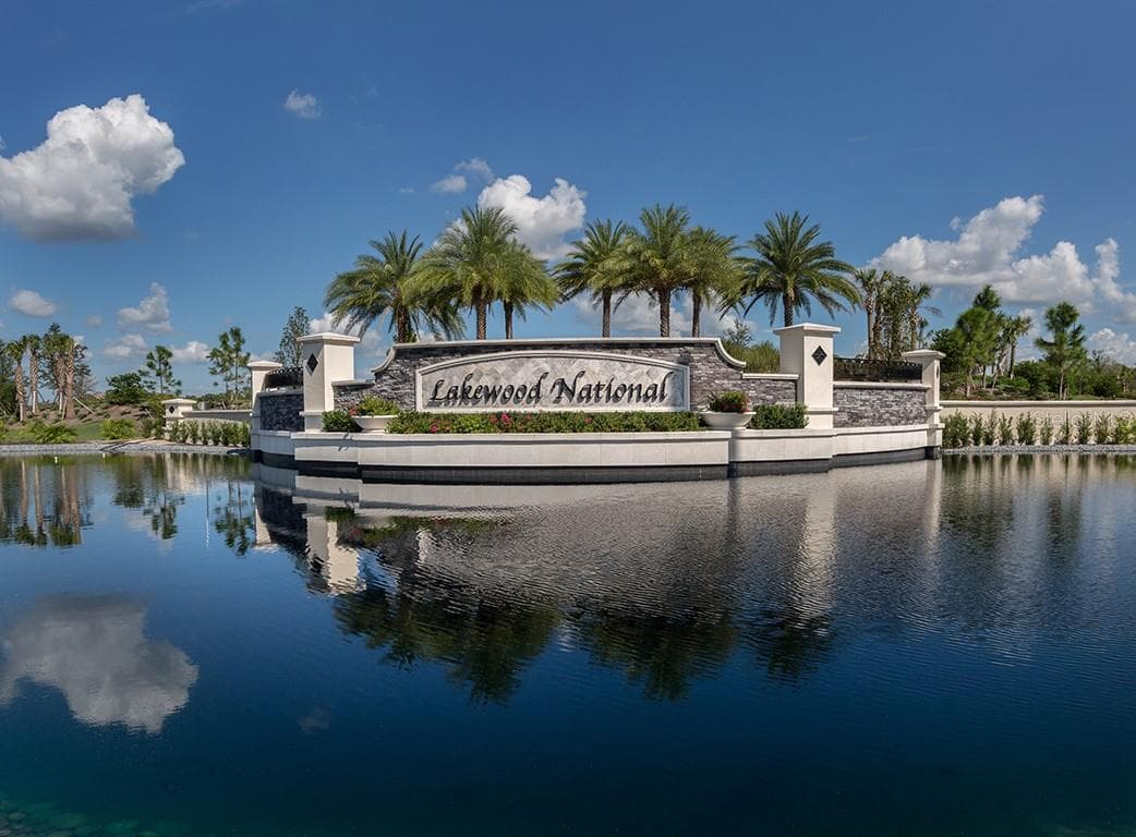 Lakewood National - 17510 GAWTHROP DR #302, BRADENTON