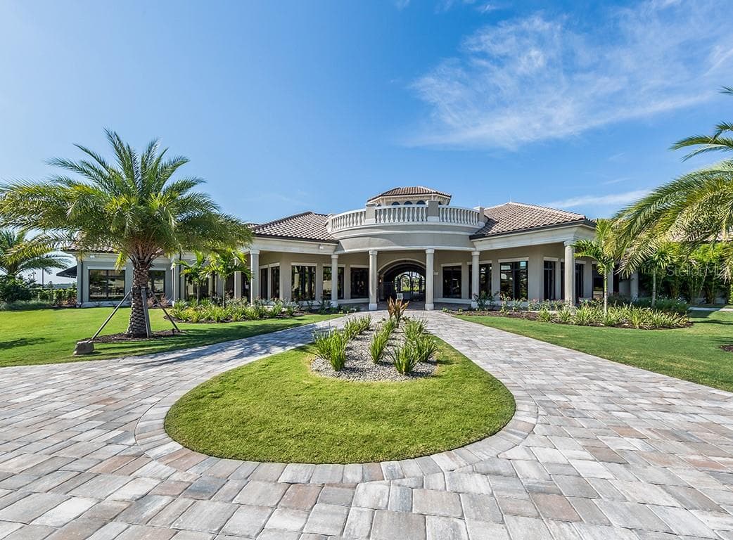 Clubhouse - 17510 GAWTHROP DR #302, BRADENTON