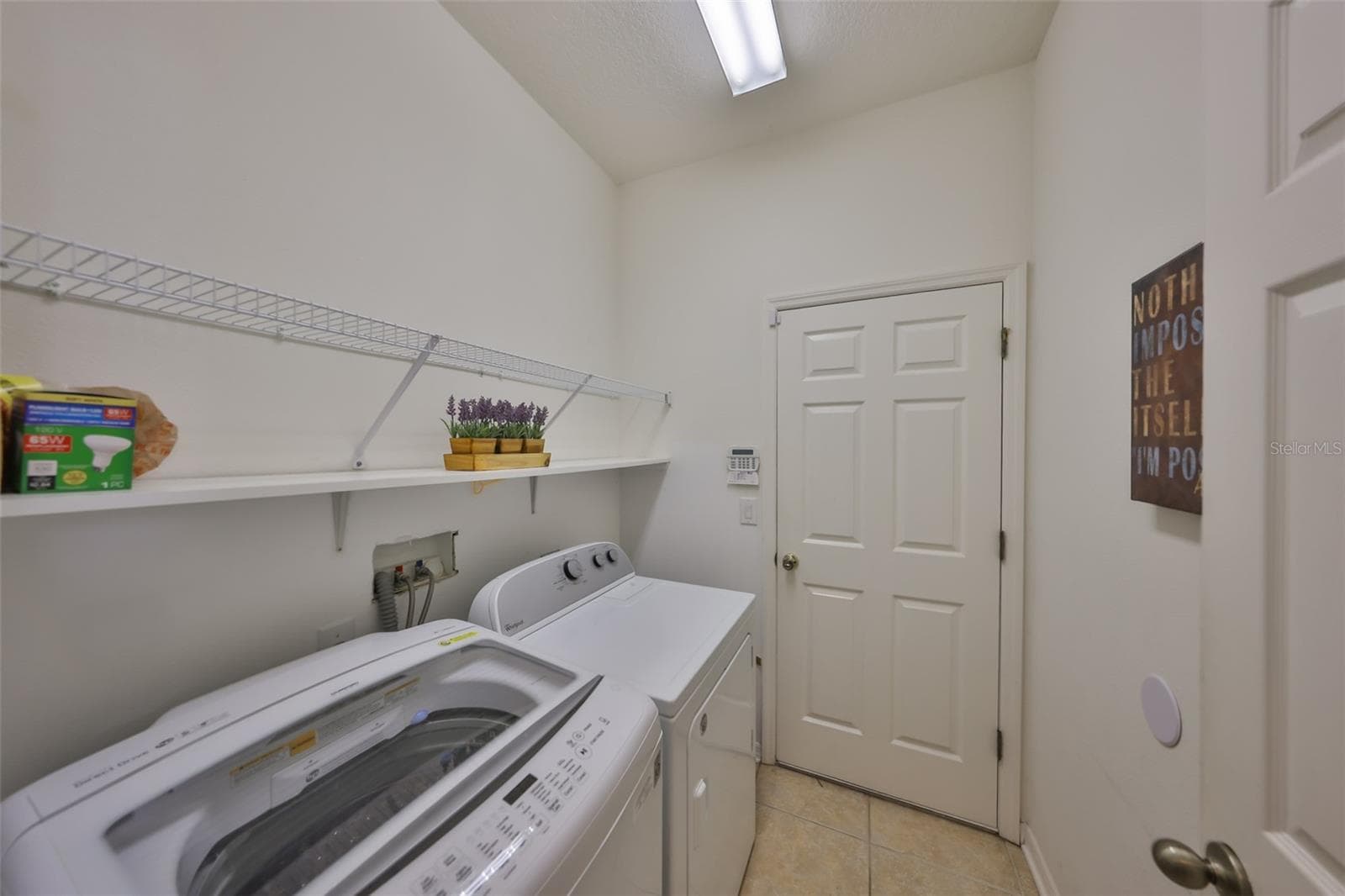 Single Family Residence at 11408 COVENTRY GROVE CIR, LITHIA, photo 16 of 50