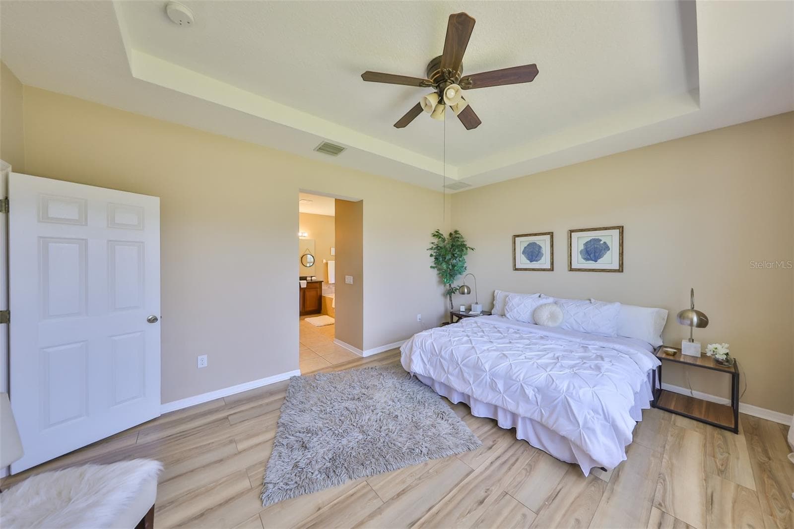 Single Family Residence at 11408 COVENTRY GROVE CIR, LITHIA, photo 38 of 50