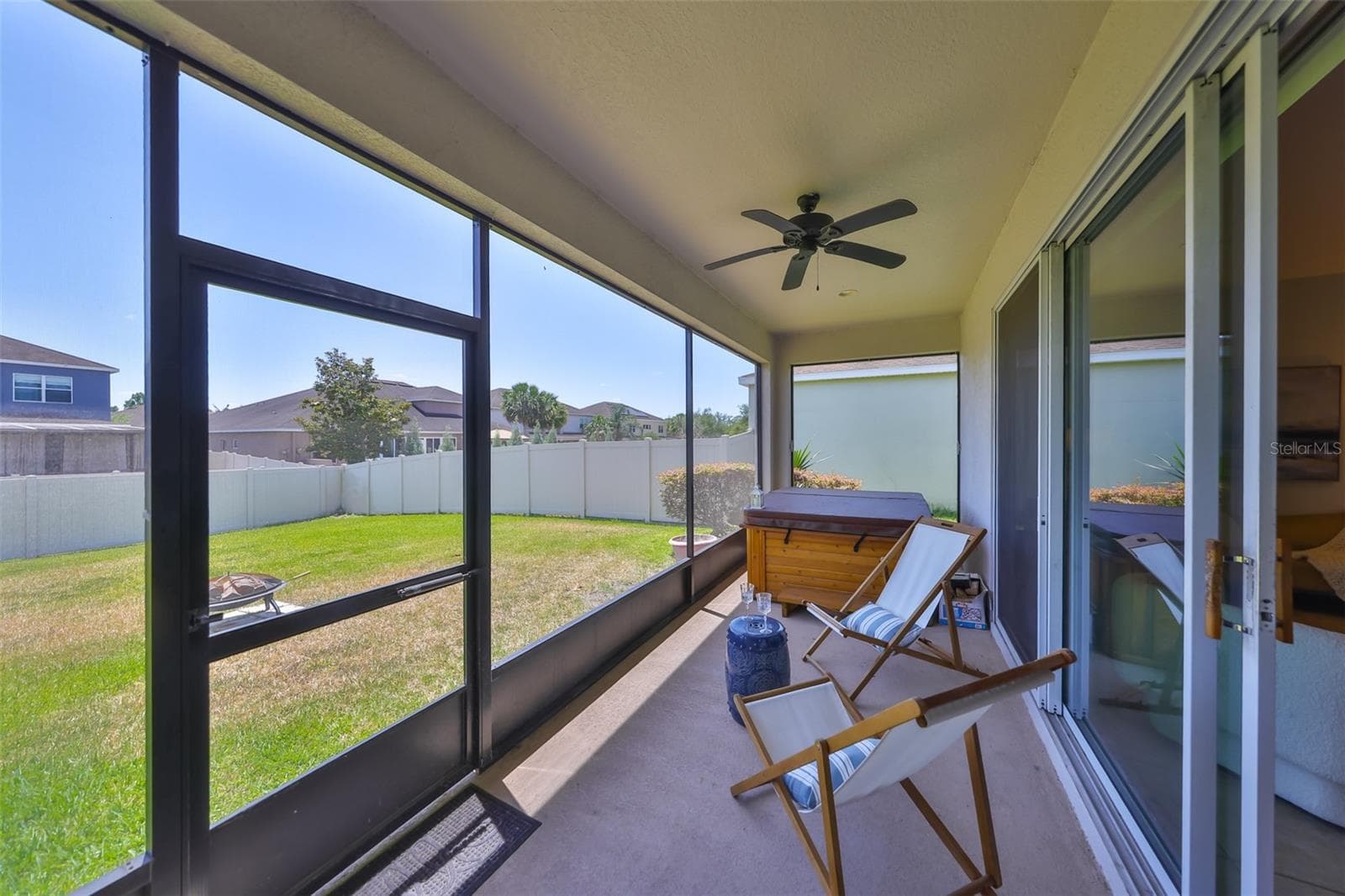 Single Family Residence at 11408 COVENTRY GROVE CIR, LITHIA, photo 44 of 50