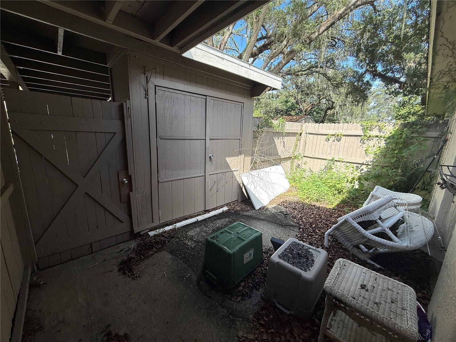 Condominium at 8649 LAKE ISLE DR #182, TEMPLE TERRACE, photo 2 of 27