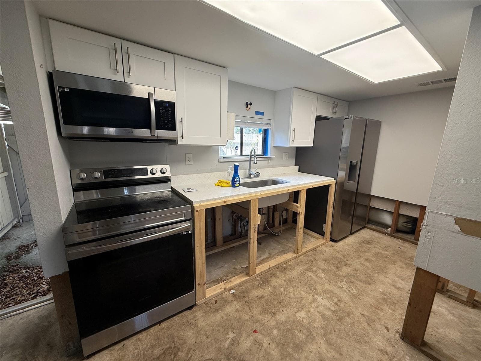 Condominium at 8649 LAKE ISLE DR #182, TEMPLE TERRACE, photo 4 of 27