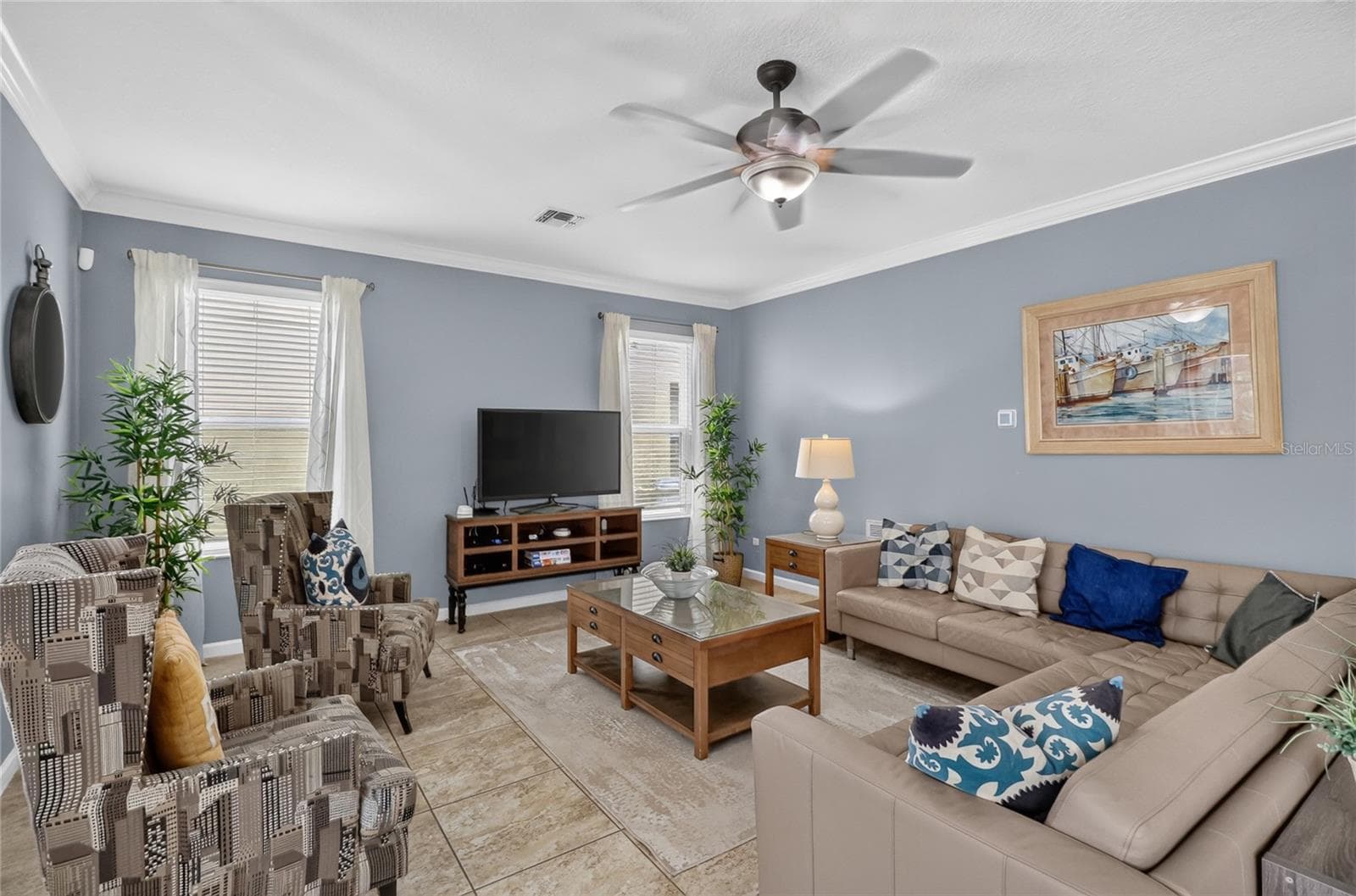 Single Family Residence at 427 ORANGE COSMOS BLVD, DAVENPORT, photo 12 of 44