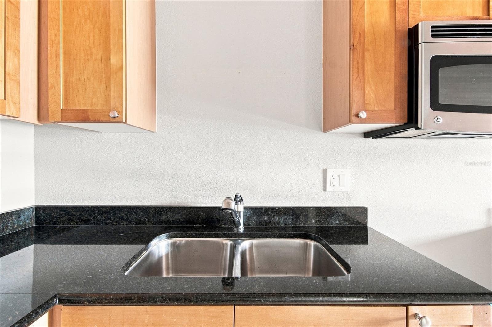 Condominium at 3889 POMPANO DR SE #A, ST PETERSBURG, photo 11 of 87