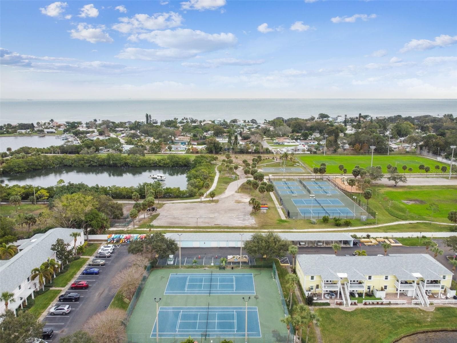 Condominium at 3889 POMPANO DR SE #A, ST PETERSBURG, photo 58 of 87