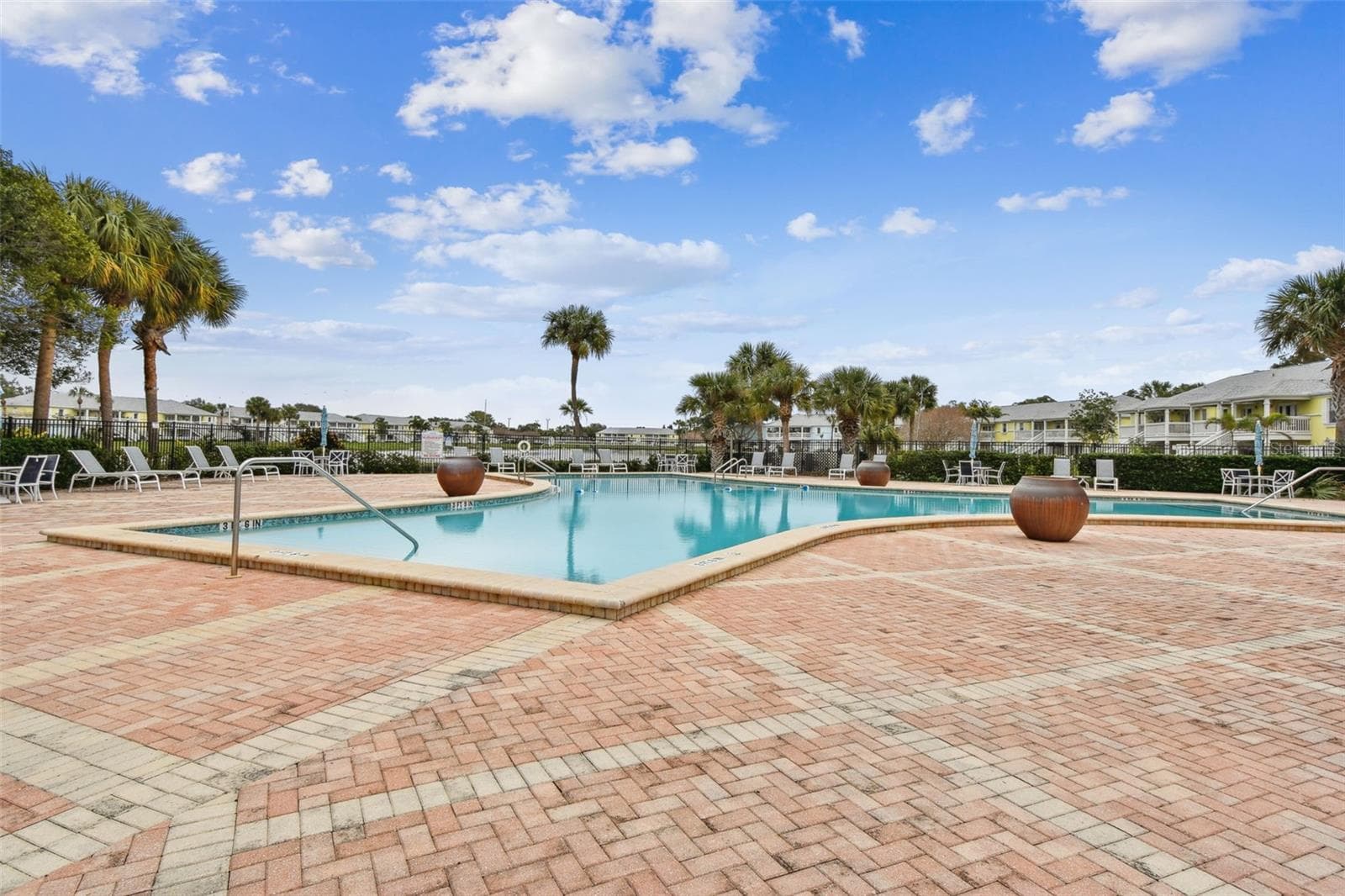 Condominium at 3889 POMPANO DR SE #A, ST PETERSBURG, photo 70 of 87